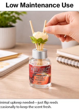 Diffuser Set 35 ml with Decorative Flower, Flame-Free Home Fragrance for Bedroom Bathroom Office- Strawberry