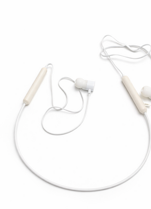 Wireless Neckband Headset Bluetooth 4.2 Magnetic Earbuds NFC Multipoint Voice Prompt Rechargeable Li-ion Battery