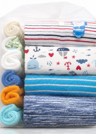 10-Piece Baby Gift Set 3 Months – 4 Cotton Short Sleeve Bodysuits & 6 Cotton Towels with Mesh Storage Bag