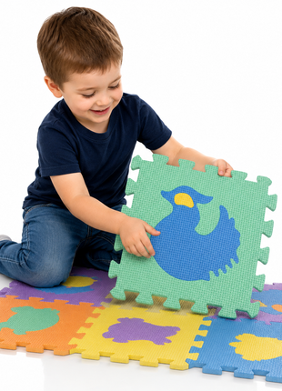 10-Piece Interlocking Foam Play Mats with Removable Animal Inserts for Kids Soft Anti-Slip Floor Tiles