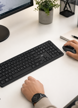 2.4 GHz Wireless Keyboard and Mouse Combo, Full-Size Keyboard, 10 m Range, USB Receiver, Plug-and-Play, Black ABS Mouse