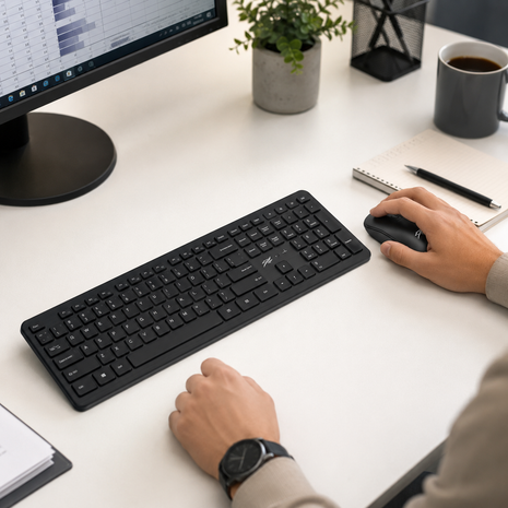 2.4 GHz Wireless Keyboard and Mouse Combo, Full-Size Keyboard, 10 m Range, USB Receiver, Plug-and-Play, Black ABS Mouse