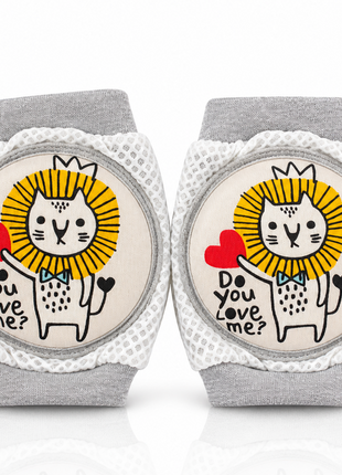 Baby Crawling Knee Pads – Soft Mesh Anti-Slip Cushioned Protectors – Breathable Cotton-Blend – Mixed Cartoon - Lion