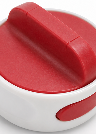 Manual Can Opener with Stainless Steel Cutting Wheel – Compact Handheld Kitchen Tool- Red