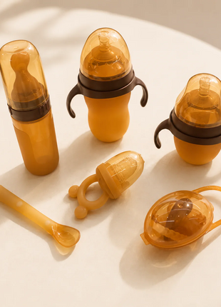 7-Piece BPA-Free Silicone Baby Feeding Set with Bottles, Fruit Feeder, Pacifier, Holder and Spoons