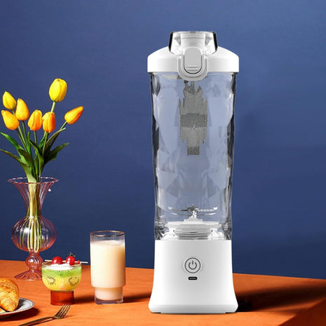 Portable Blender 600 ml USB-C Rechargeable 6-Blade Personal Smoothie and Shake Maker