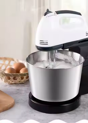 Electric Stand Mixer 2.0L 270W with Stainless Steel Bowl, 7-Speed Settings, Beaters & Dough Hooks – Black & White