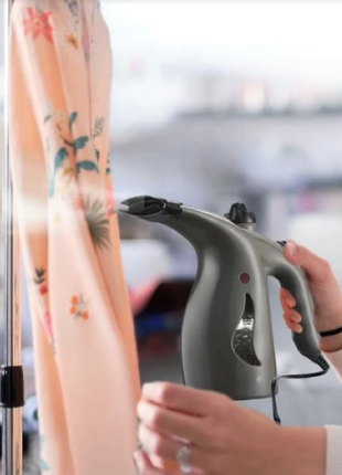 Handheld Grey Garment Steamer with 200mL Water Tank, Continuous Steam, Steam Flow, 1.8m Cord, ABS Plastic