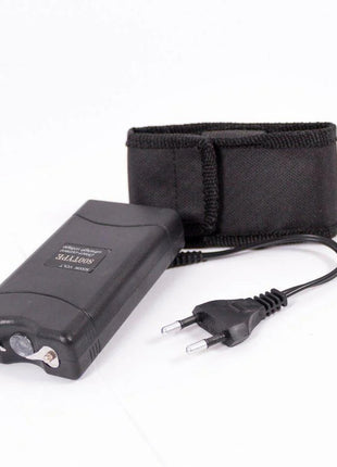 Mini Stun Gun 2500kV with LED Flashlight – Rechargeable Compact Personal Defense Tool – Black