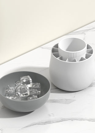 Small Silicone Ice Cube Tray With Lid, 60-Cube Easy Release Ice Cup Mold Grey White